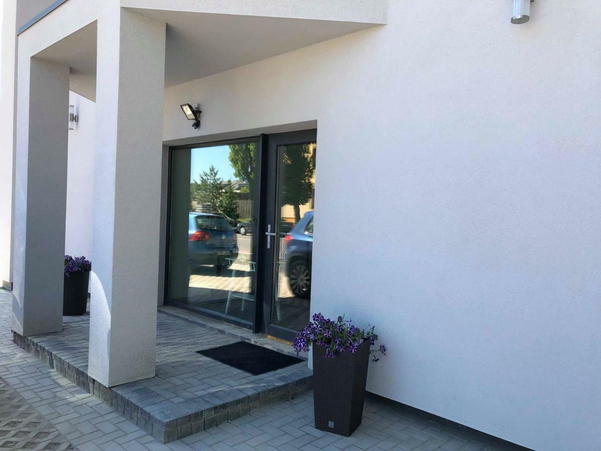 Izabeles Apartamentai Palanga Exterior photo